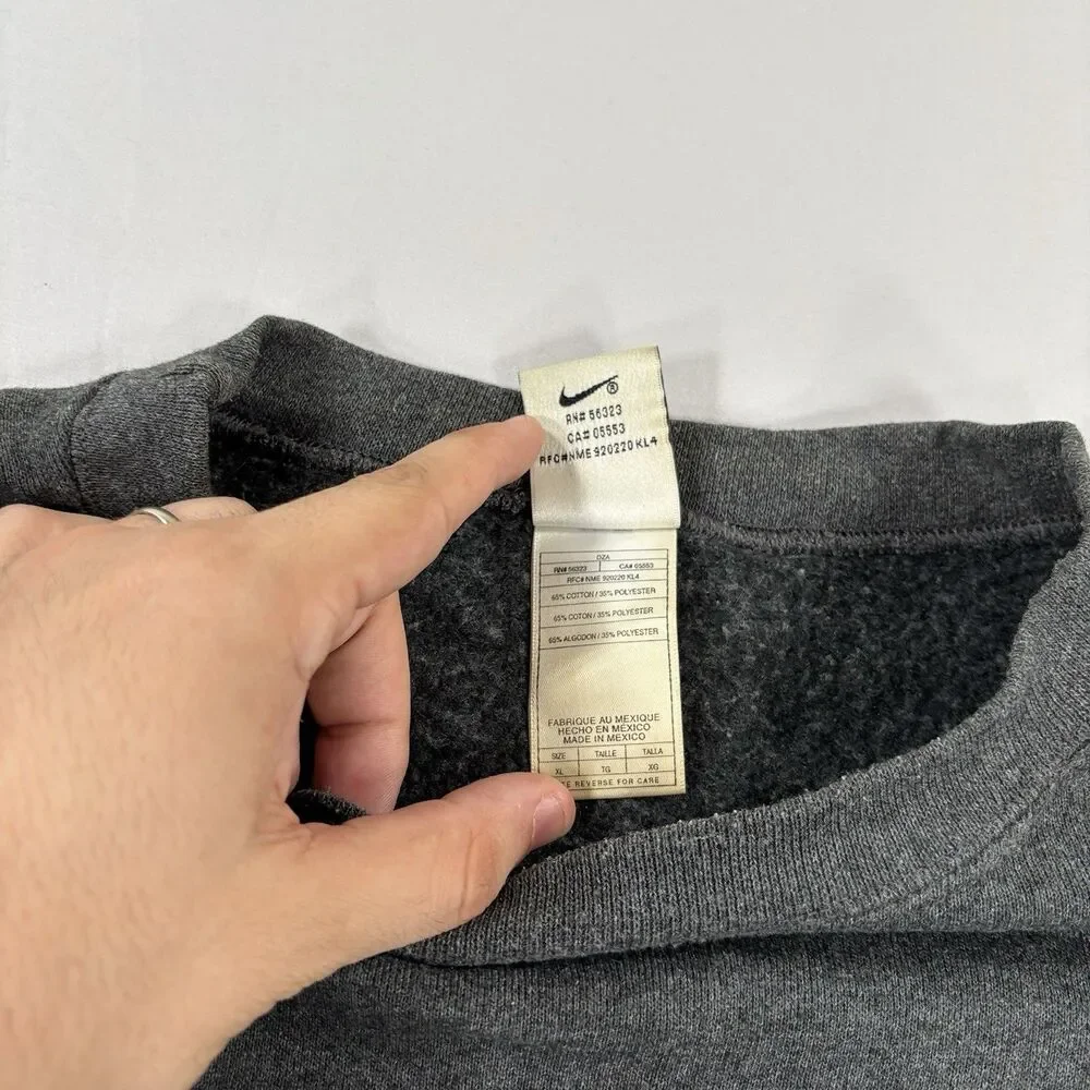 Vintage Y2K Nike Mini Swoosh Gray Pullover Crewneck Sweatshirt Men XL